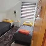 Szolofuert-fa-haz Vasarosnameny-gergelyiugornya Tatil Evi *